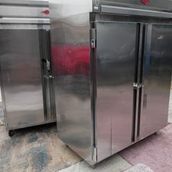 UTILITY COMMERCIAL TWO DOOR STAINLESS STEEL REFRIGERATOR 