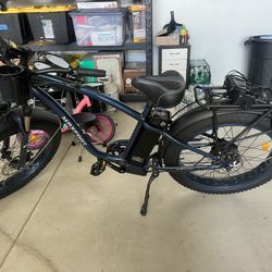 750W] 26" MF-18 PElectr Cruiser Bike