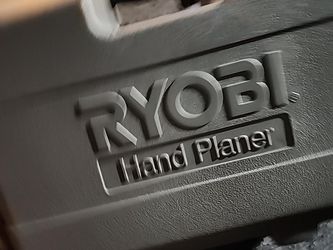 Ryobi hand planer with the case