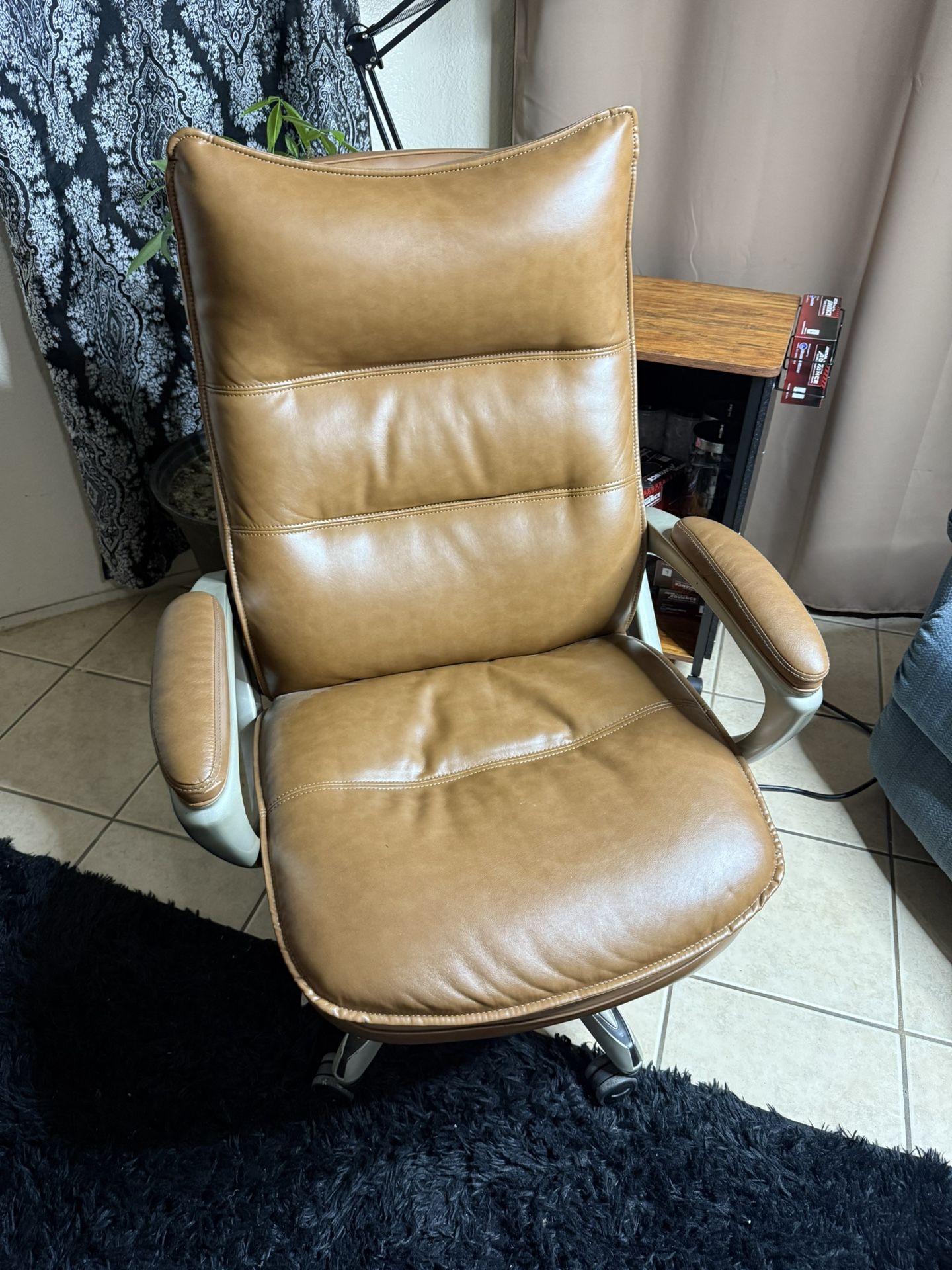 Lazy Boy Office Chair   $250 