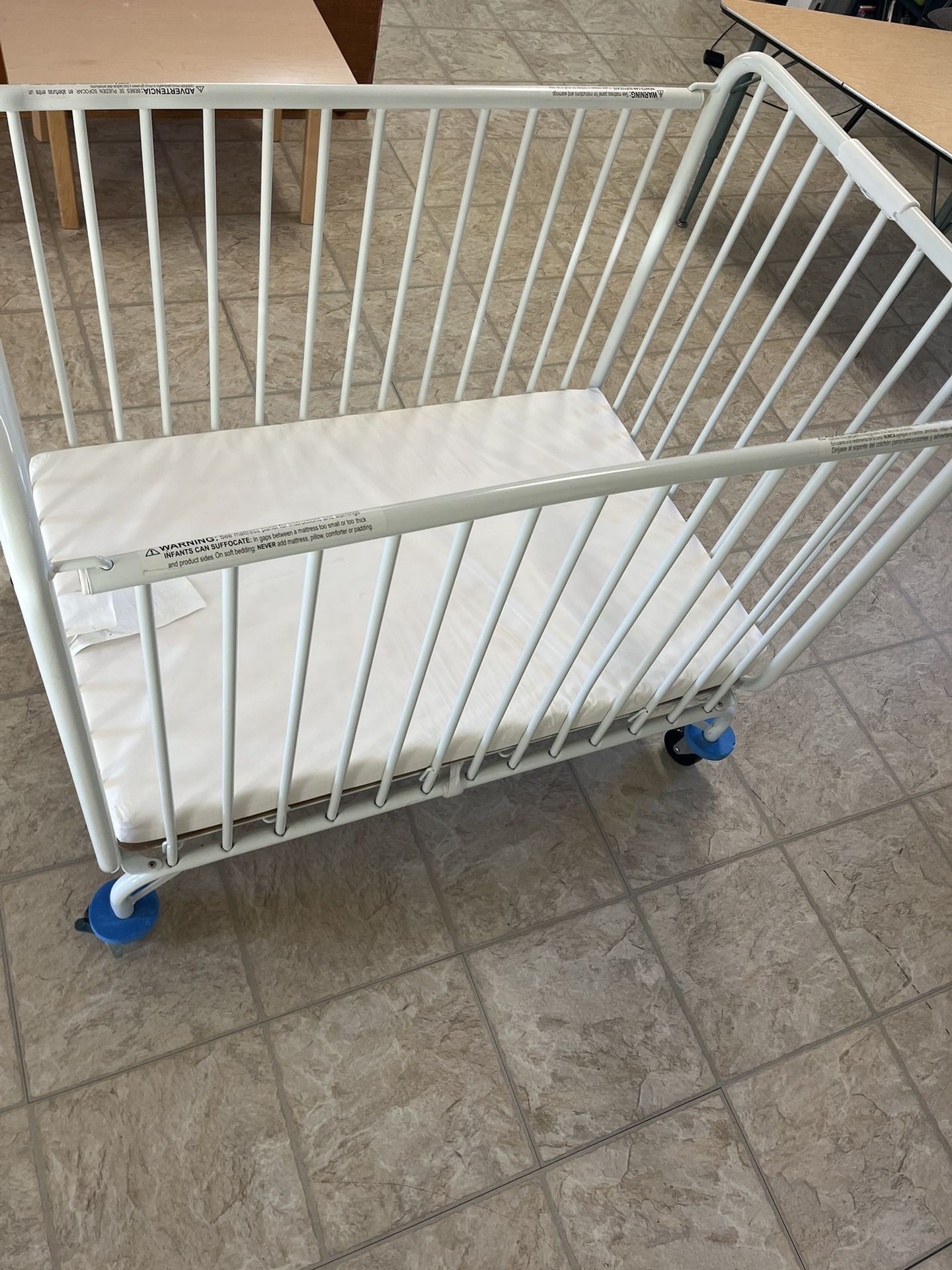 Foldable Crib