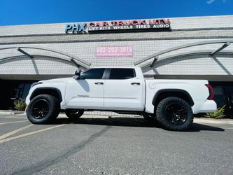 Toyota Tundra Wheels Tires Leveling & Lift Kits Accessories intakes Side Stows Bed Covers Air-bag Kits Installations. (WE Finance)