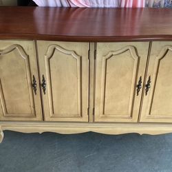 Buffet/Sideboard