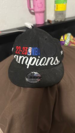 Snap back hat NBA