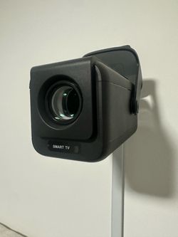 Smart Wi-Fi Projector – Netflix, YouTube, Built-in Apps