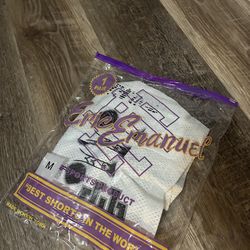 Medium EE (white shorts)