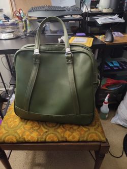 American Tourister Tiara Green Bag