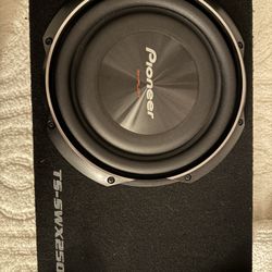 Pioneer Speaker And Box