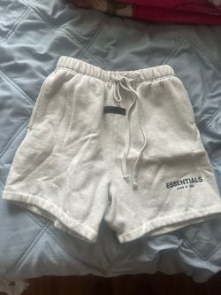 Essentials Shorts