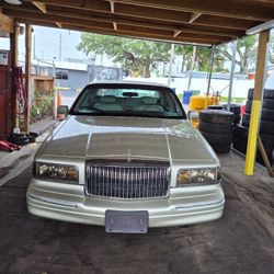 Lincoln Town Can 1997 Millas 79830