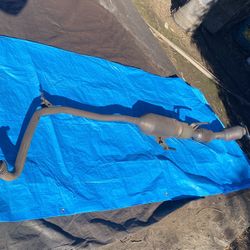 2013 Toyota Prius Complete Exhaust Non Compliant 