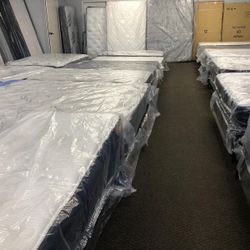 ✩ Brand New Eco Friendly Mattresses / DELIVERY AVAILABLE 💥
