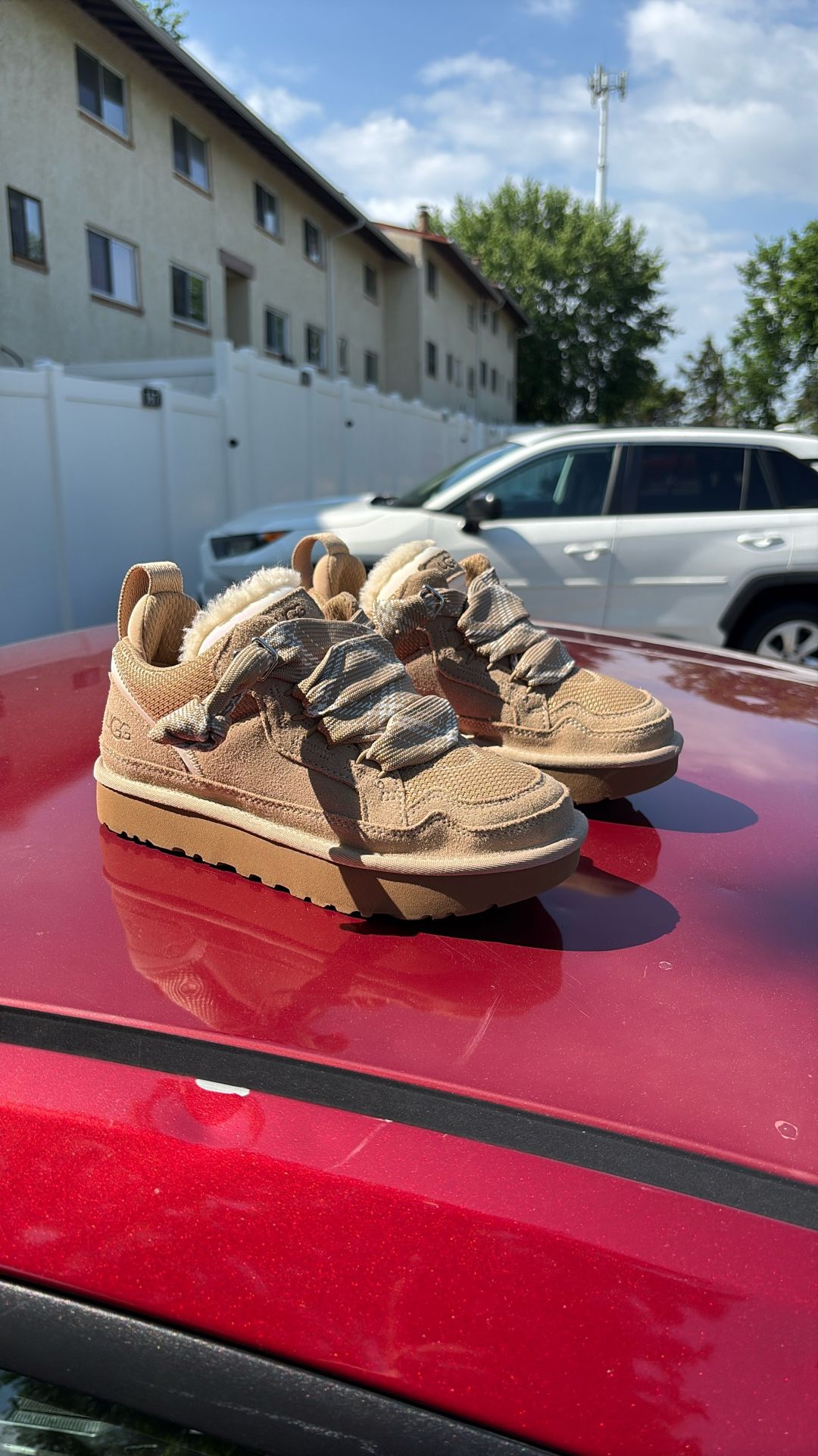 Ugg Lowmel Sand Color