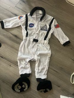 3T astronaut costume