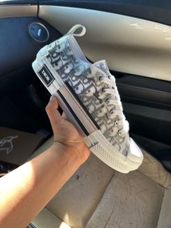 Dior b23 white