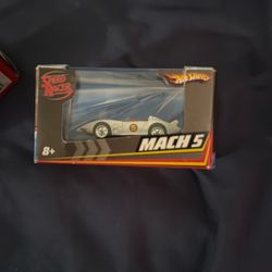 hot wheels Mach 5 