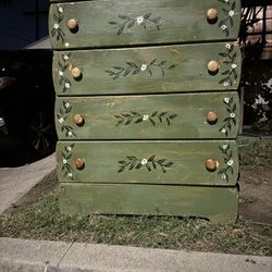 dresser Peur Wood Solid