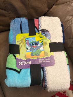 Disney Stitch Sherpa Throw