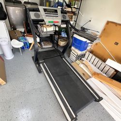 NordicTrack E 3800 treadmill