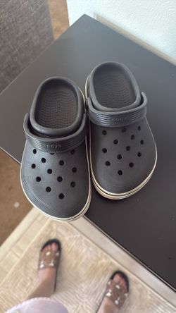 Crocs 