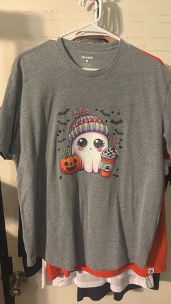 Fun Spooky gem shirt in large