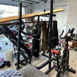 Bench Press, Treadmill, schwinn bike