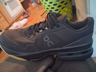 On Running  gym cloudpulse  Black smens10