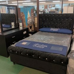 🤓 Queen Bedroom Set