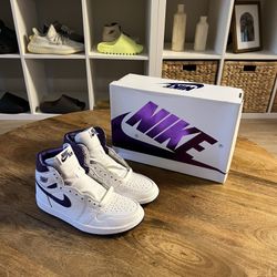 Jordan 1 Court Purple Size 4 Deadstock 