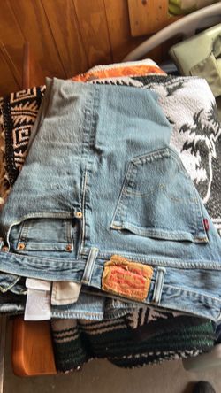 Levi jeans