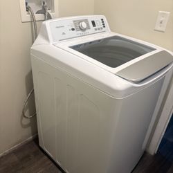 INSIGNIA Washing Machine 