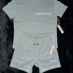 ESSENTIAL SHIRT & SHORTS SET