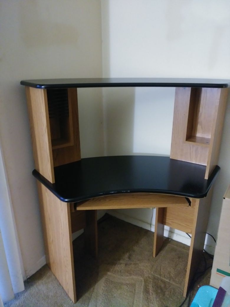 Computer Desk