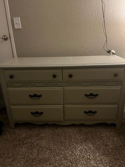 6-Drawer Wood Dresser