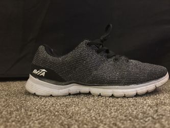 Avia Woman’s Shoes 