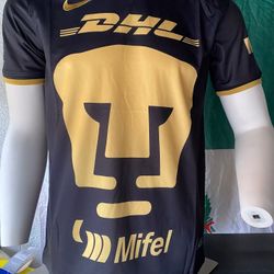 Pumas Soccer JERSEYS