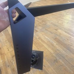 alienware monitor mount 
