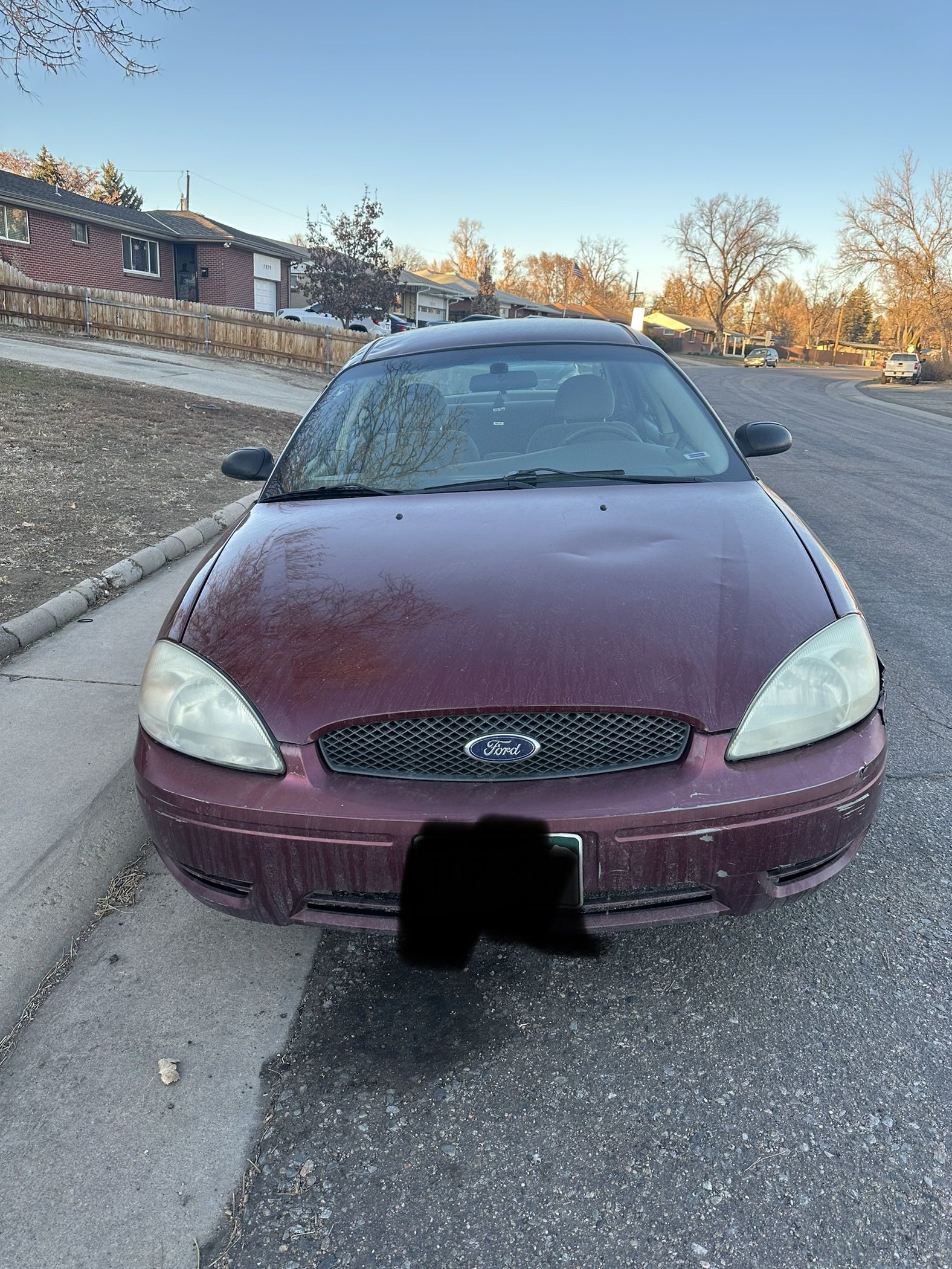 2004 Ford Taurus
