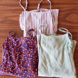 $5 each. Mossimo: Size: S/ flowy tanks