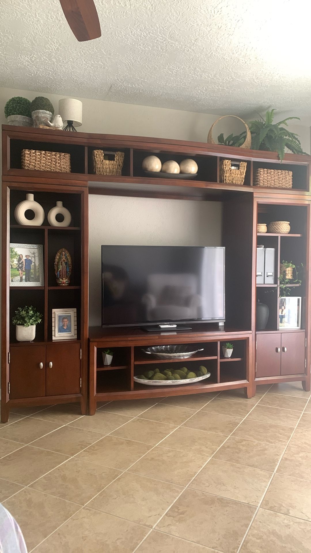 Tv Stand 