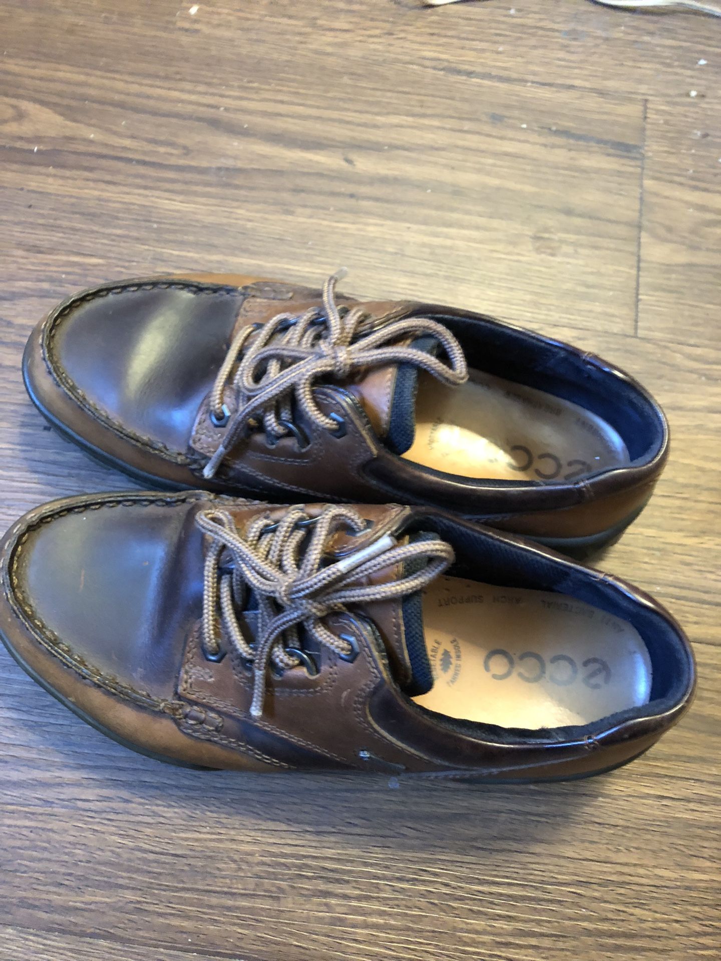 Ecco Leather Gore-Tex Shoe