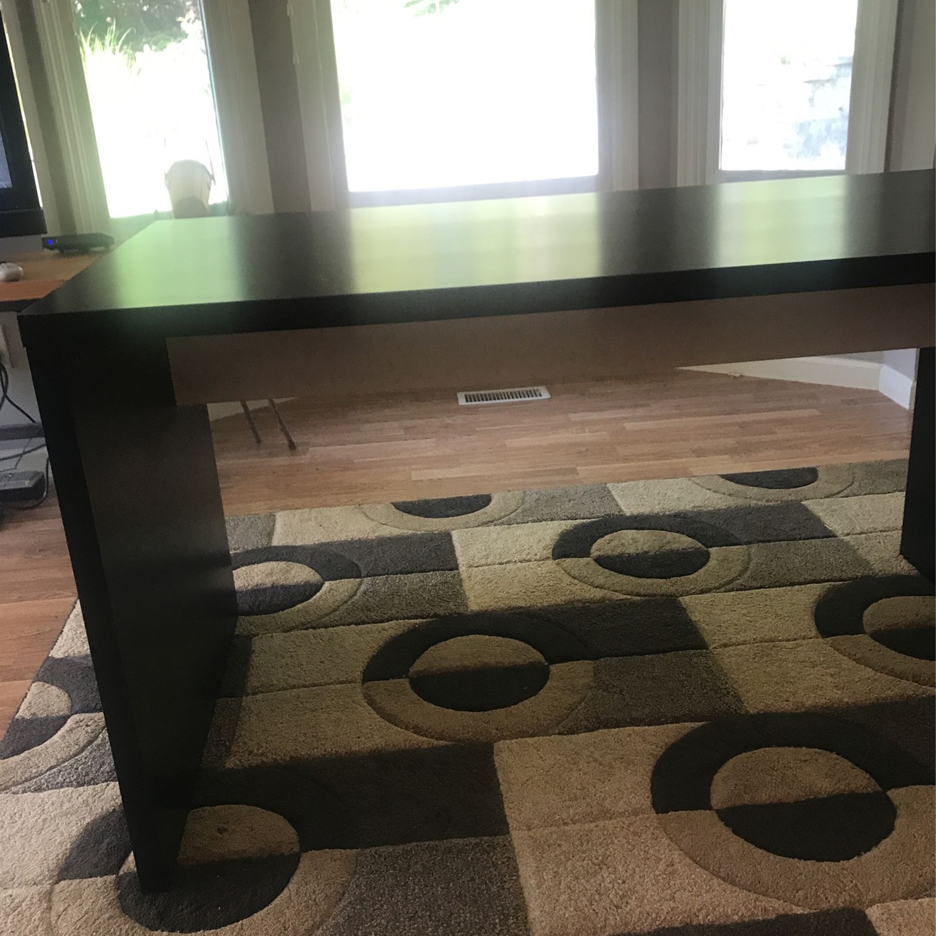 Kitchen table/ Desk