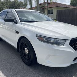 2014 Ford Taurus