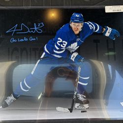 Maple Leafs, Matthew Knies Autographed photo