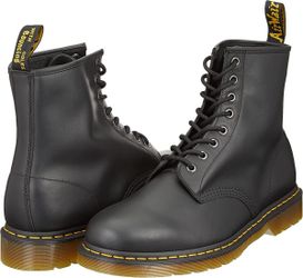 Dr. Martens 1460 Smooth Leather Lace Up Boots / Docs / Doc Martens