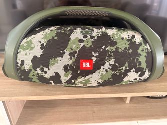 JBL Boombox 2 Original – Camuflaje – Excelente sonido