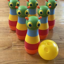 Melissa & Doug Sunny Patch Happy Giddy Bowling Set With 6 Pins, Bowling Ball