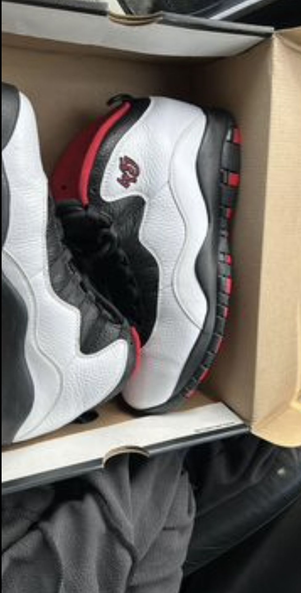 Retro Jordan 10 “ Double Nickel”