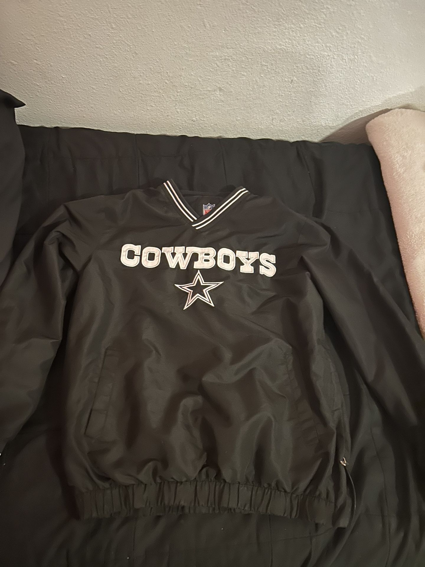 COWBOYS WINDBREAKER JACKET WORN ONCE SIZE M