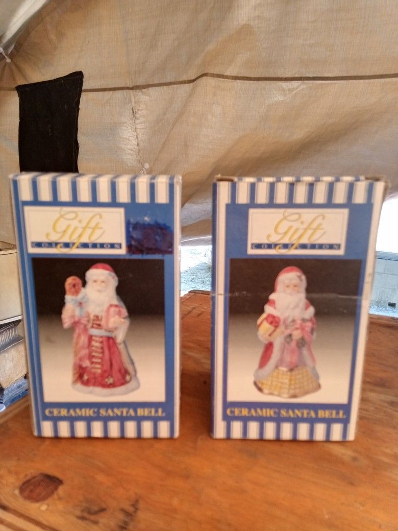 Mr & Mrs. Clause Figurines